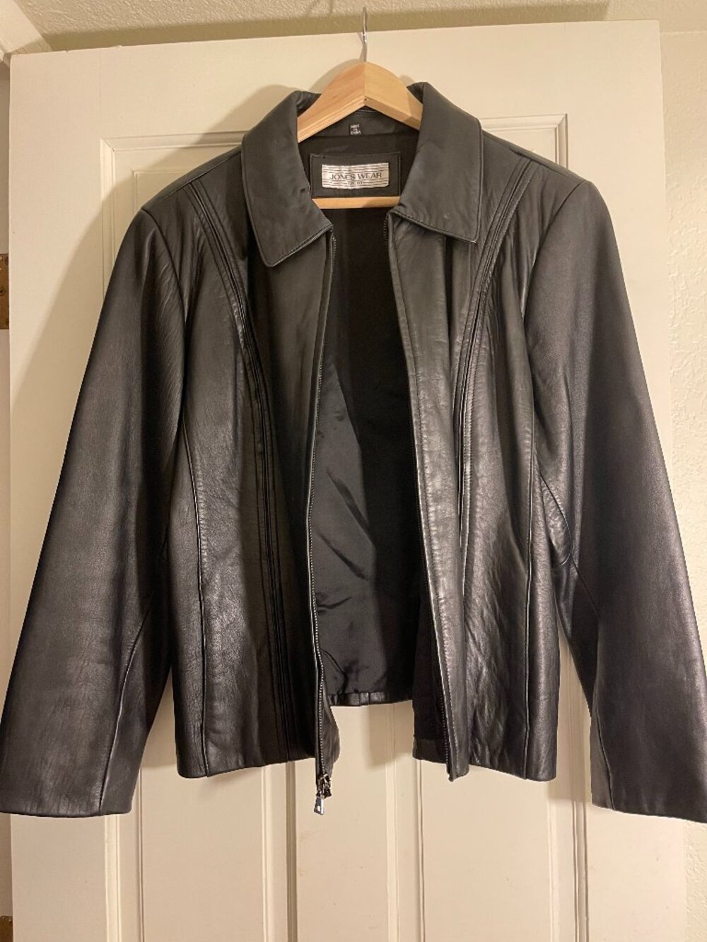 Jones New York Women’s Black Leather Zip Jacket XL classic staple it girl chic